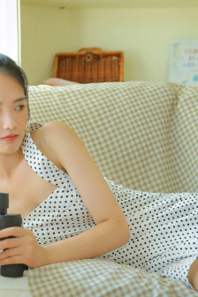 放荡的寡妇
